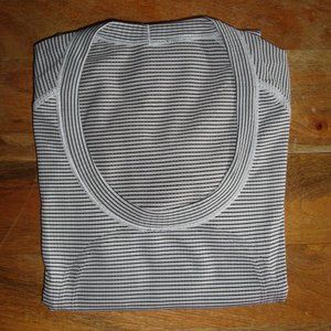 Lululemon Swiftly Size 4